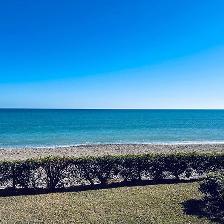 Beachfront Nudist Apartment In Vera Playa Playas de Vera エクステリア 写真